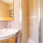ヴィラ Mina - First Line *